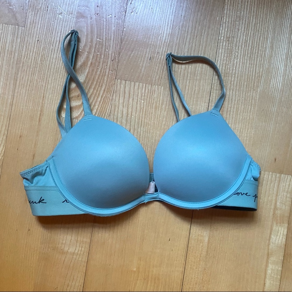 PINK pale green/teal Push-Up Bra. Size 32A.